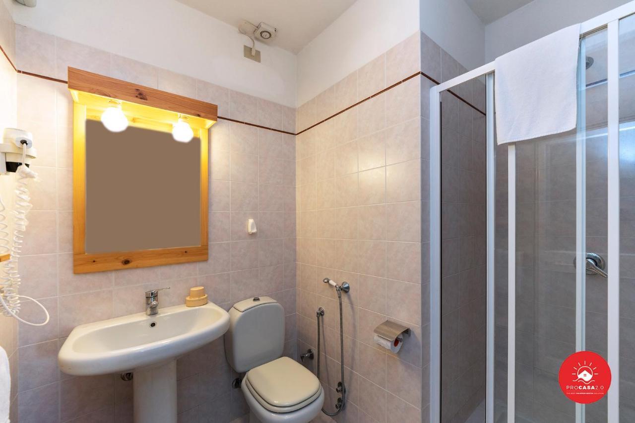 Fattoria Battilana Guest House Marina Di Carrara Exterior photo